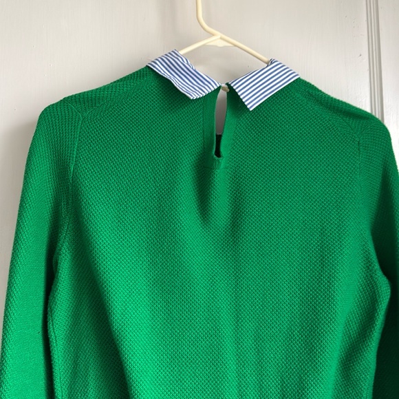 J. Crew Green Crewneck Sweater with Long Sleeves - Picture 2 of 3